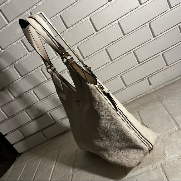 MICHAEL KORS BETH LARGE SHOULDER TOTE LEATHER - Picture 4 of 15